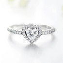 Anel de Noivado em Prata 925 Esterlina com Zircônias – Margaux Zéllora®