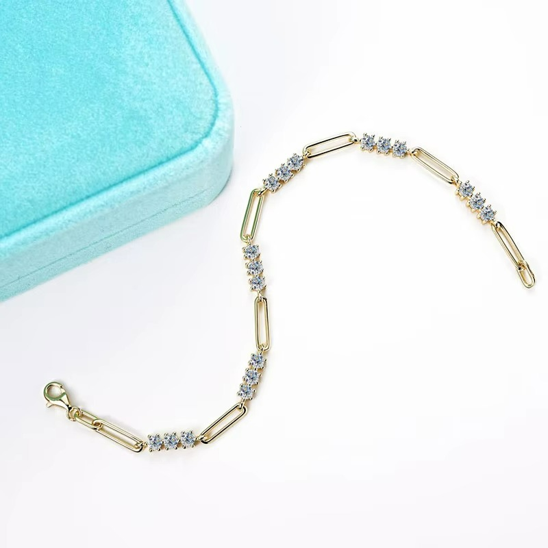 Pulseira em Prata 925 Esterlina Banhada a Ouro com Moissanite – Mirabelle Zéllora®