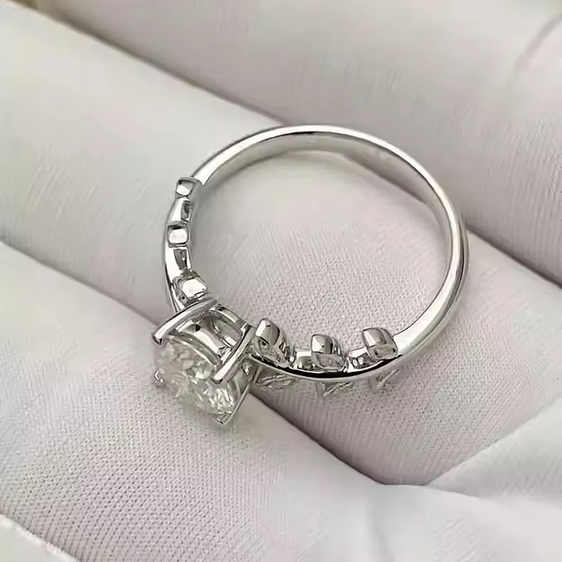 Anel Sylphide em Prata Esterlina 925 e Moissanite Zéllora®