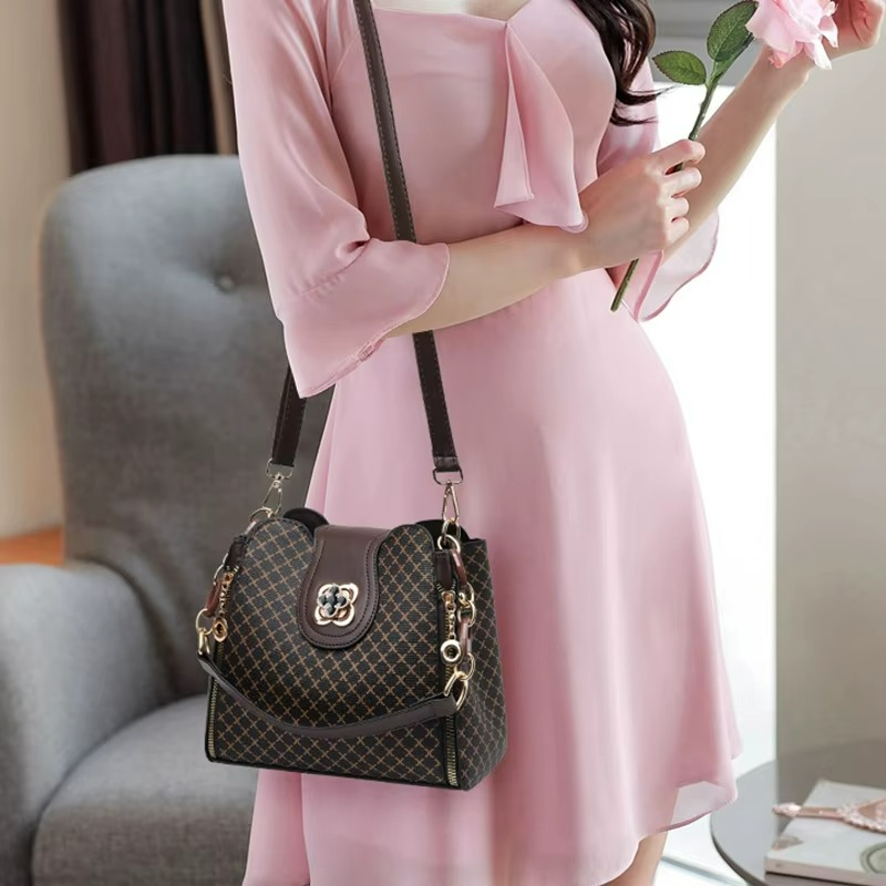 Bolsa Tiracolo Feminina Estampada com Alça Ajustável – Kaeryn Zéllora®