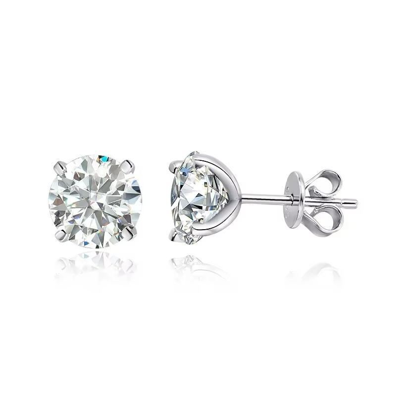 Brinco em Prata 925 Esterlina Banhada a Ouro com Moissanite – Auralis Zéllora®