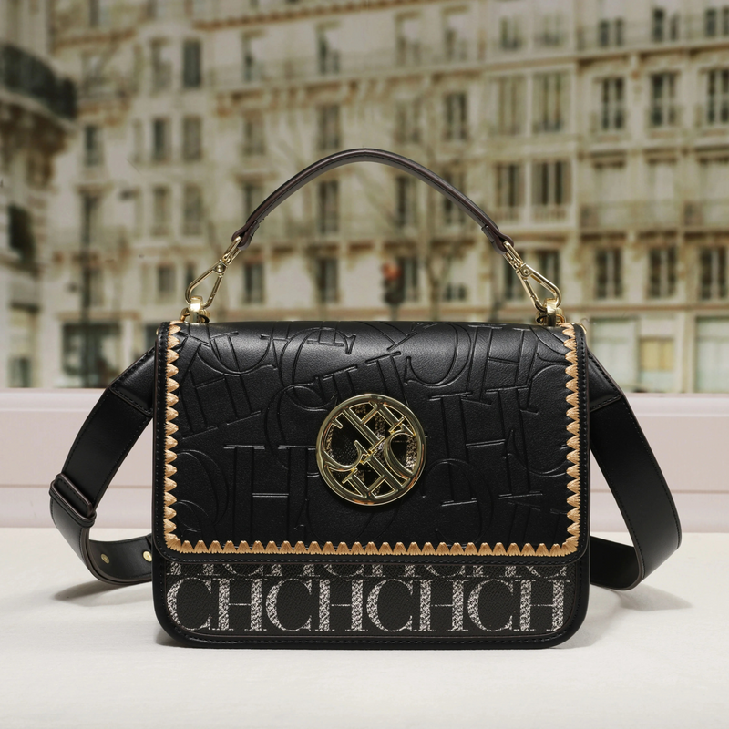 Bolsa Chavél Noire com Alça de Corrente Zéllora®