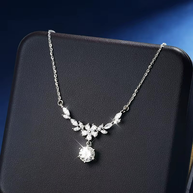 Colar em Prata 925 Esterlina com Moissanite – Aurore Blanche Zéllora®