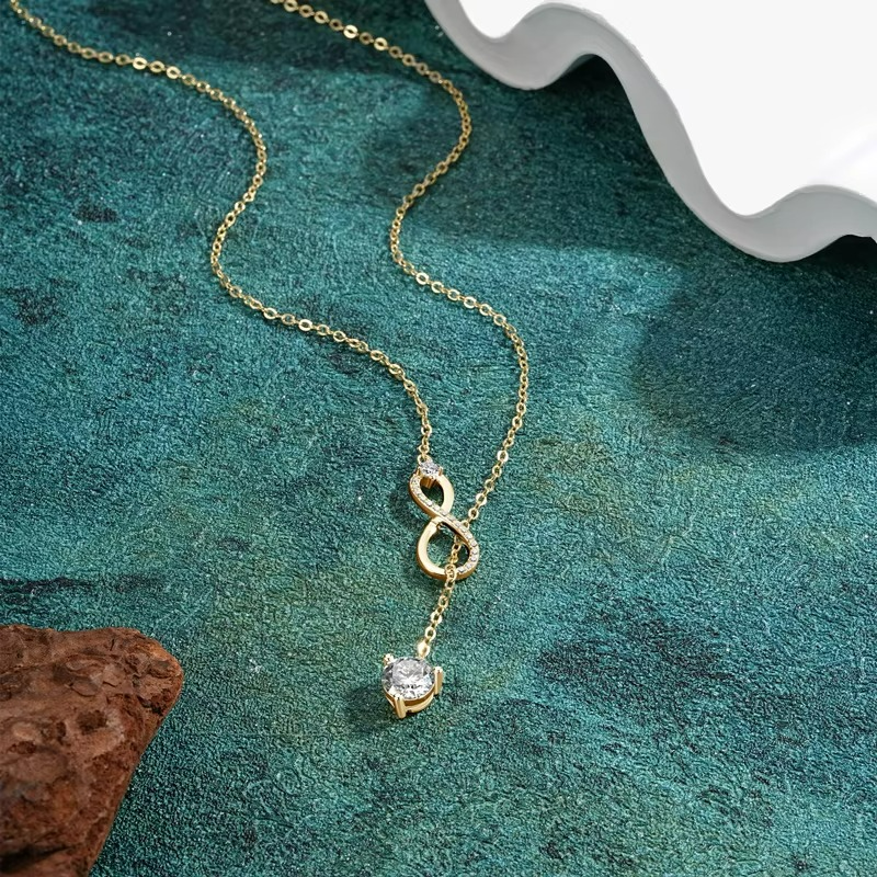 Colar Infinity em Prata Esterlina 925 e Moissanite Zéllora® Banho de Ouro Opcional
