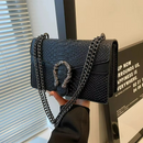 Bolsa Tiracolo Feminina Textura Croco Preta – Noctelle Zéllora®